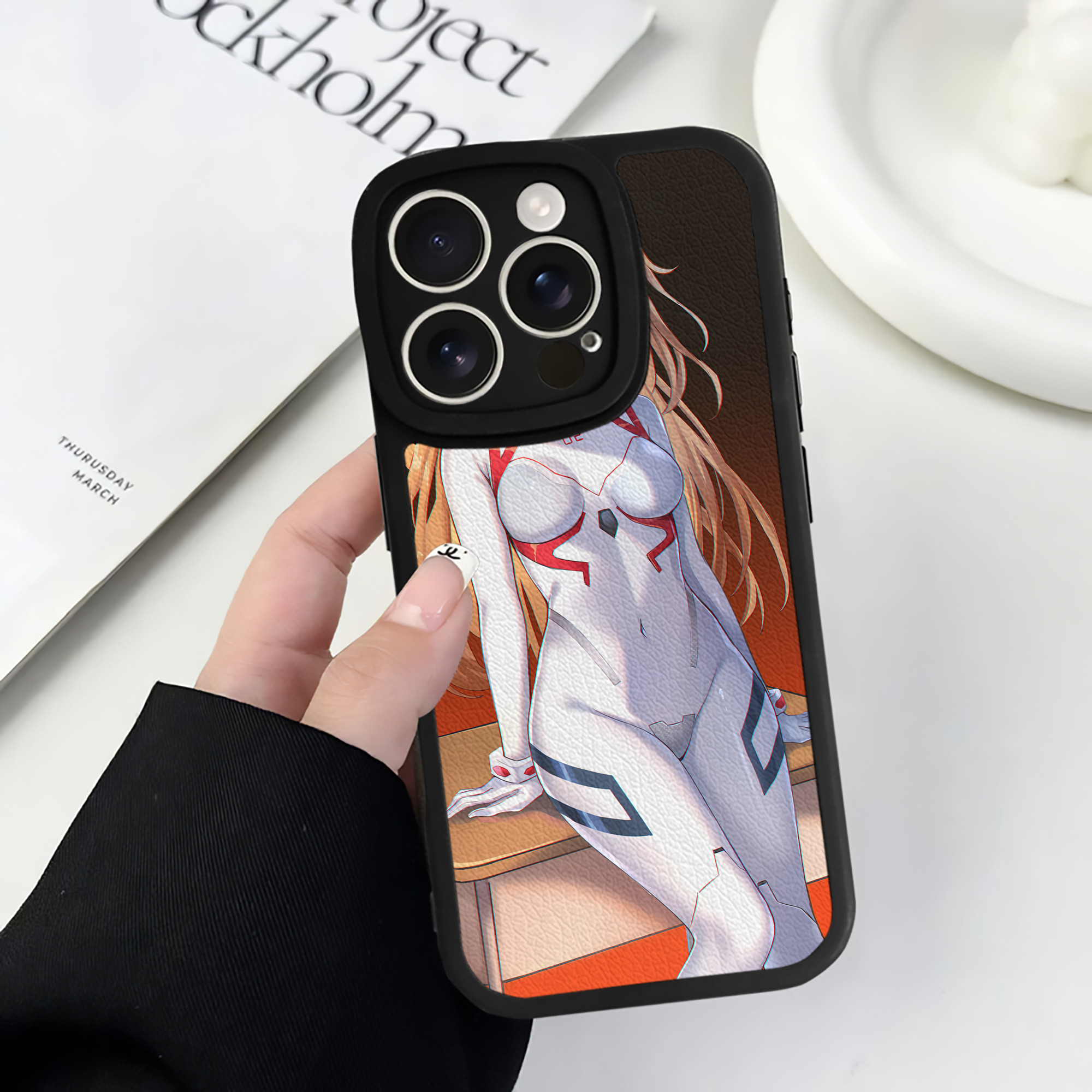 （画像用） EVA 新世紀エヴァンゲリオン 【iPhone 16シリーズ対応】シリコンスマホケース（レザー調） 材質：シリコン